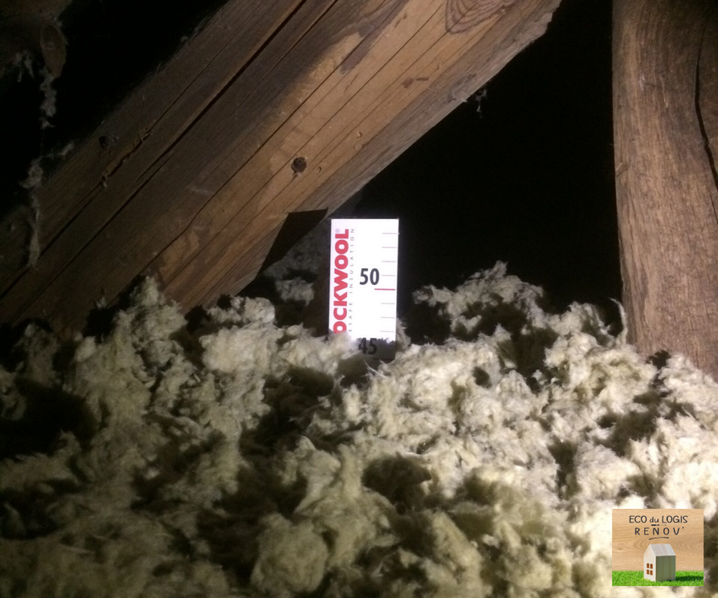 Isolation par soufflage en laine de Roche Rockwool dans une mairie du sud Eure