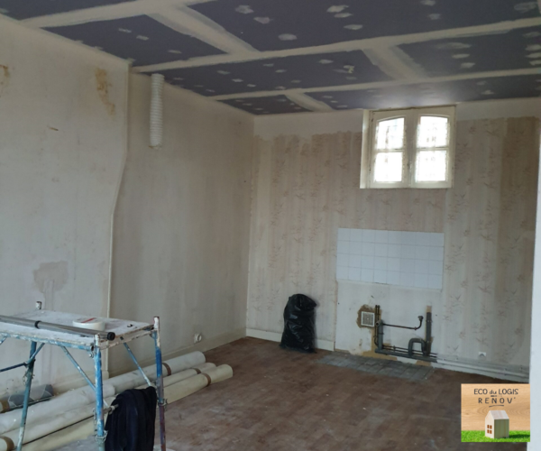 Rénovation en placo phonique pour logement locatif immeuble à L'Aigle